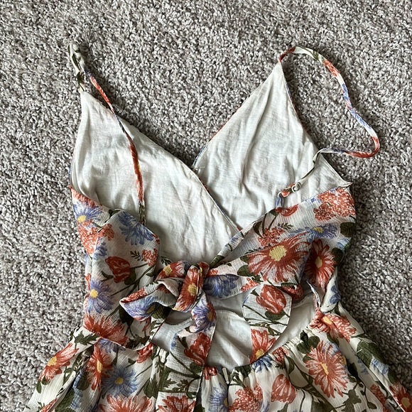 Floral romper - Picture 3 of 4